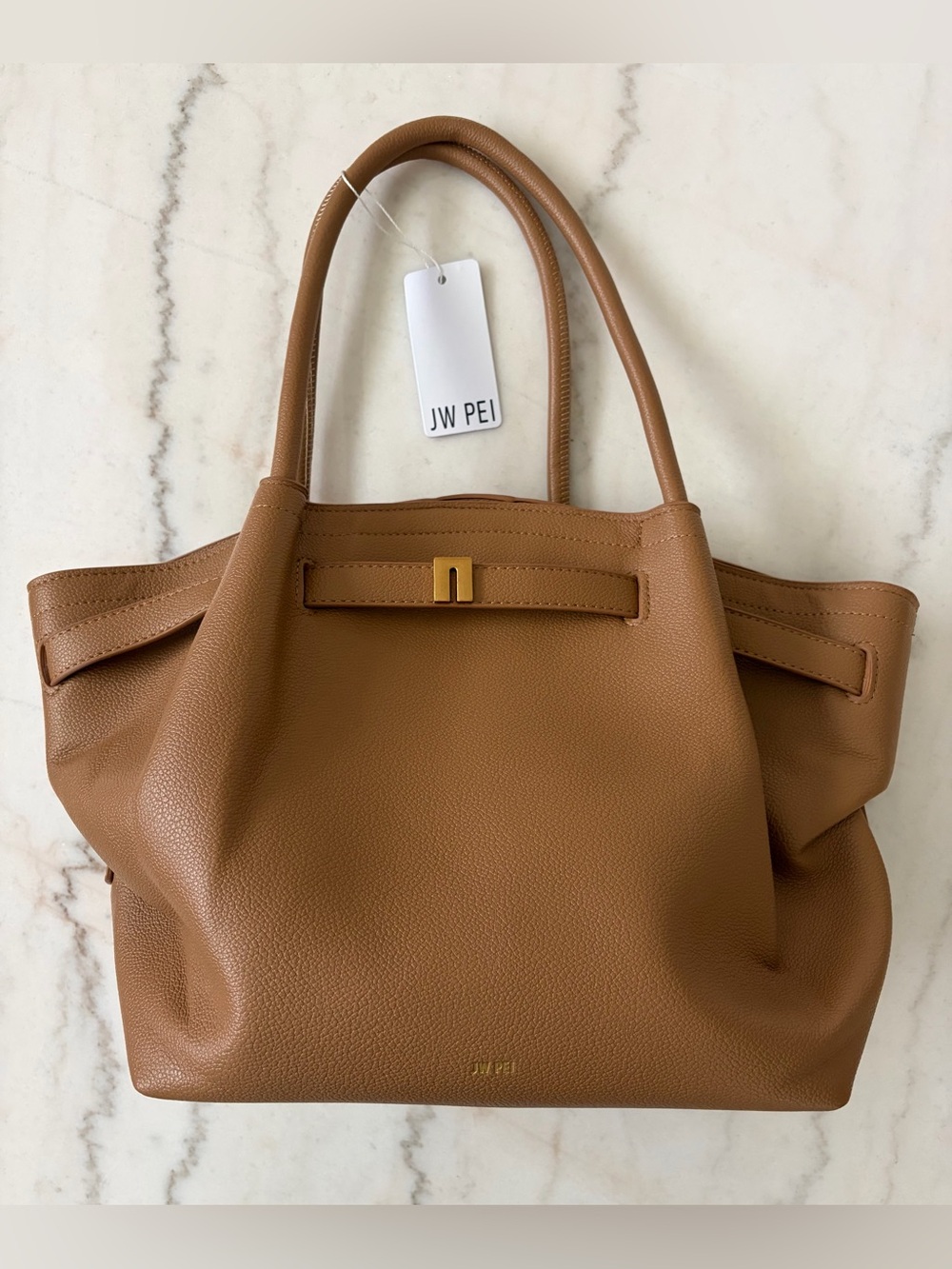 NWT Hana Medium Tote Bag - Latte Color